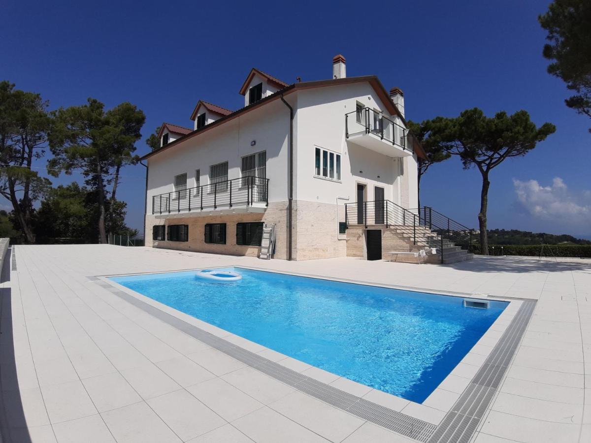 Villa De Ruschi Montacuto 外观 照片