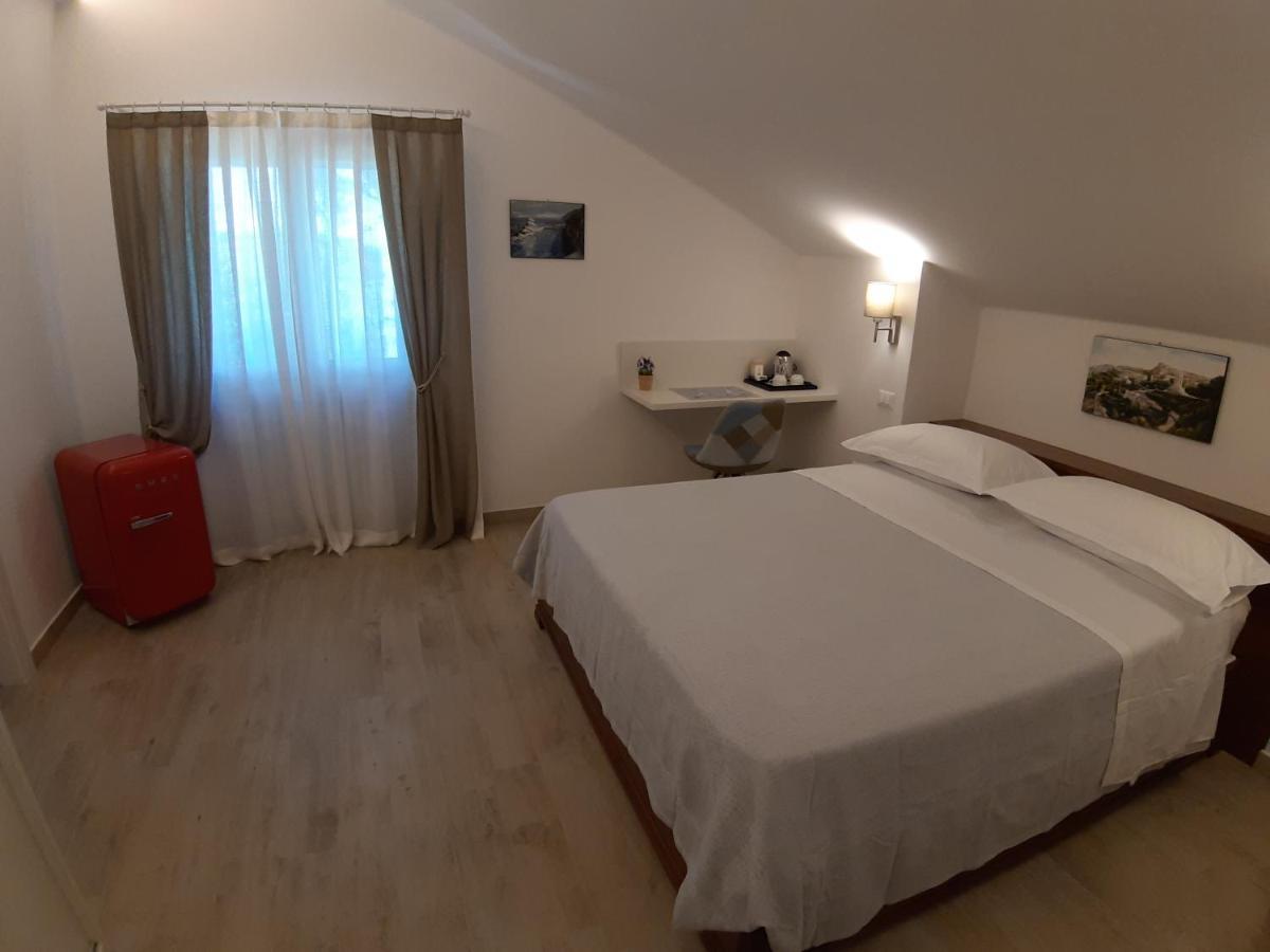 Villa De Ruschi Montacuto 外观 照片