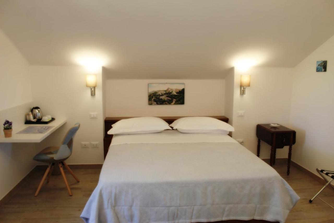 Villa De Ruschi Montacuto 外观 照片