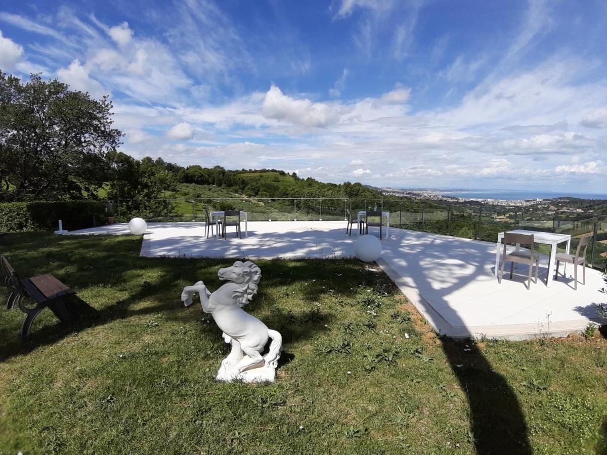 Villa De Ruschi Montacuto 外观 照片