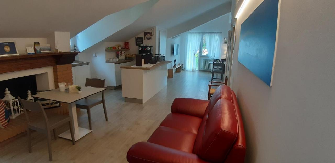 Villa De Ruschi Montacuto 外观 照片