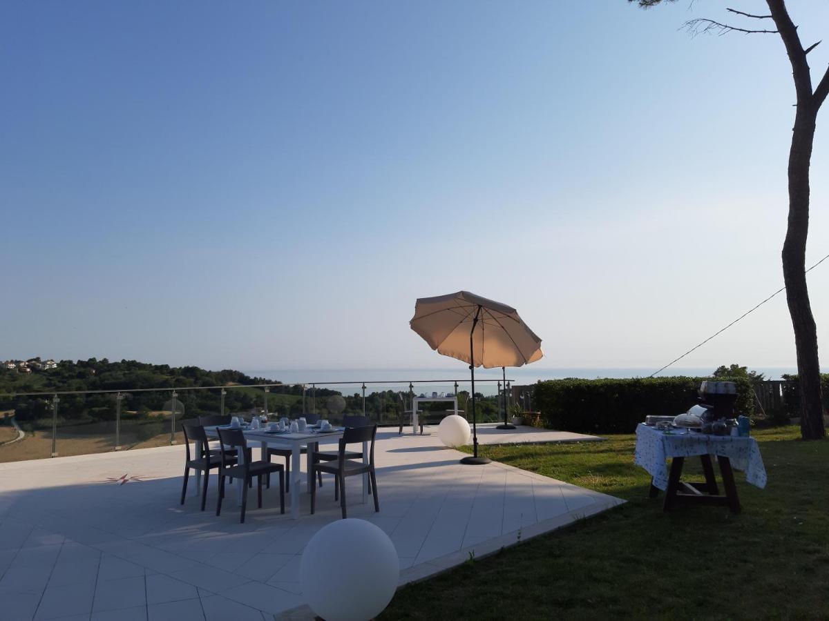 Villa De Ruschi Montacuto 外观 照片